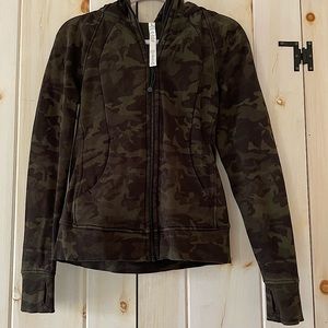 Lululemon Full-Zip Camo Scuba Hoodie - Size 6